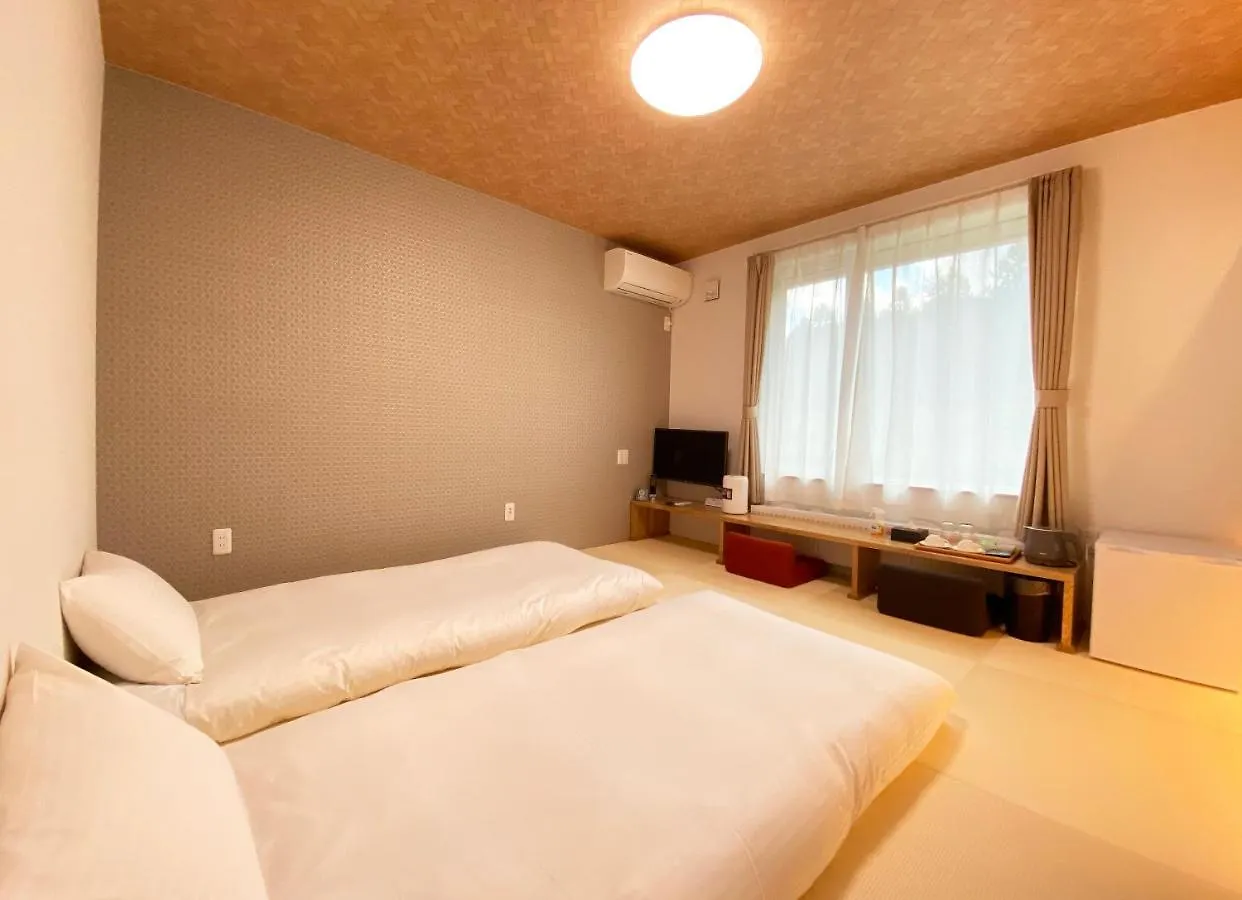 Hotel Hanafuji Inn Nakafurano