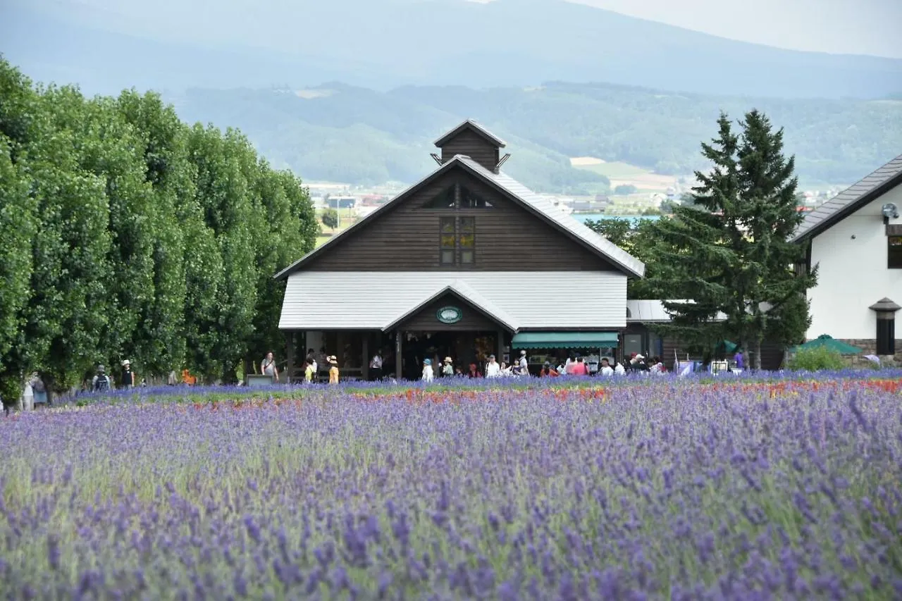 Hotel Hanafuji Inn Nakafurano